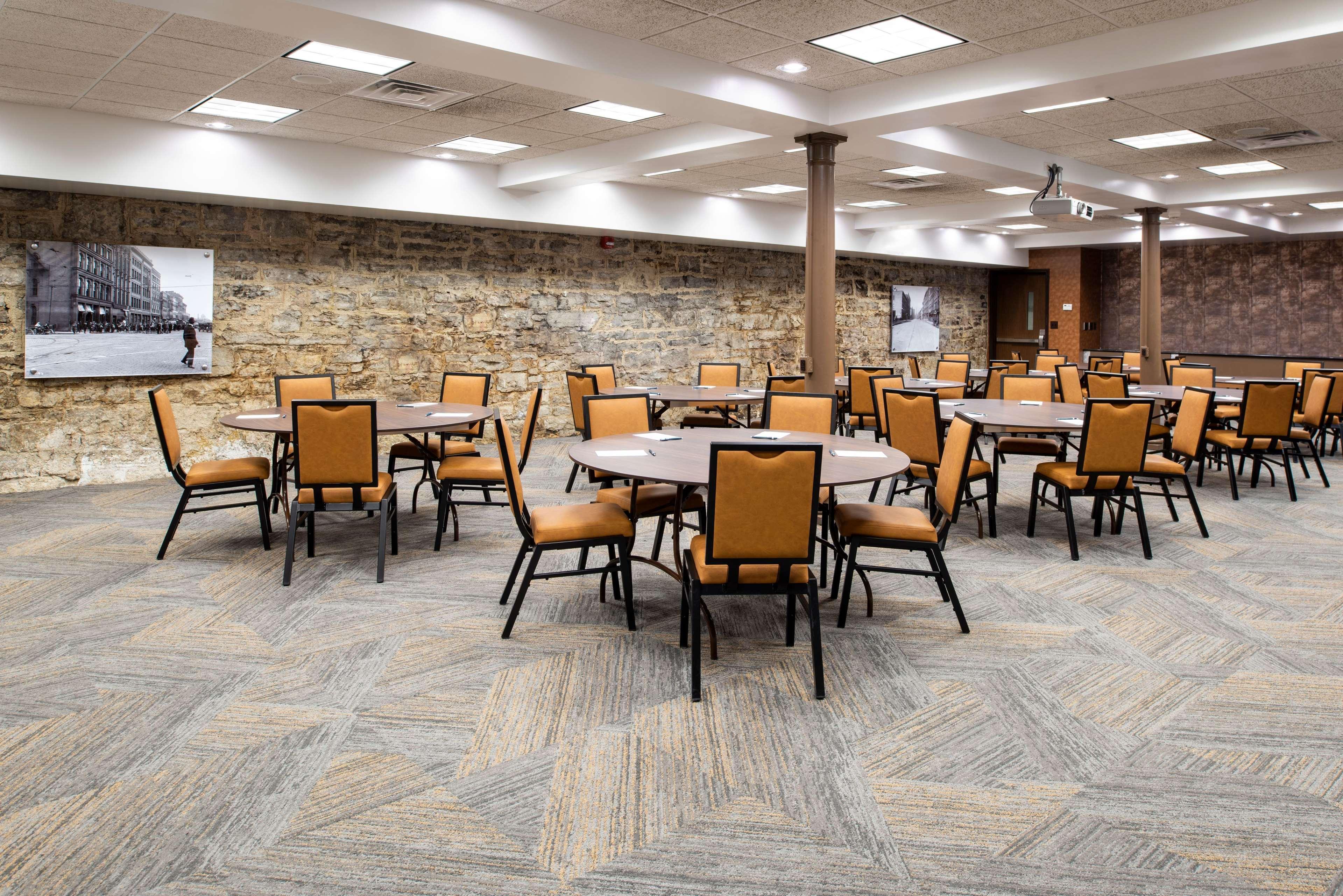 Homewood Suites By Hilton Indianapolis Downtown Zewnętrze zdjęcie
