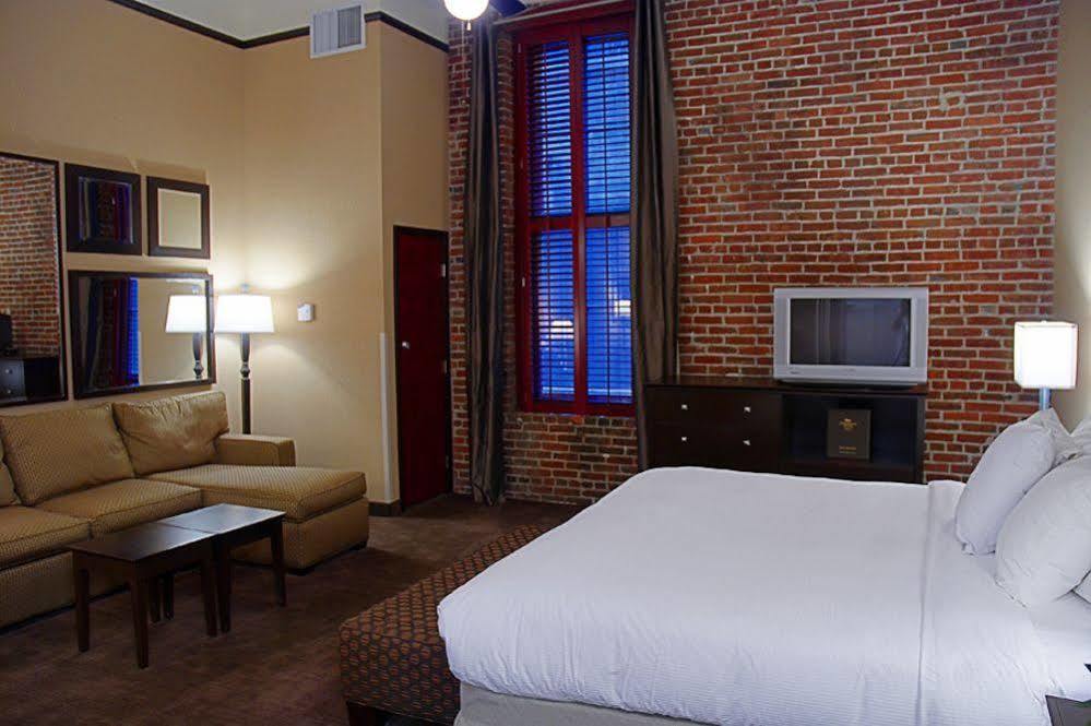 Homewood Suites By Hilton Indianapolis Downtown Zewnętrze zdjęcie